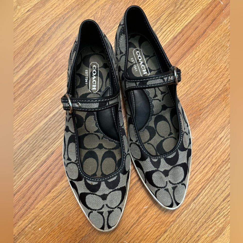 ✨Vintage✨ Coach Mirabella Sneakers - Canvas Pointed-Toe Mary Jane - Black - 7.5